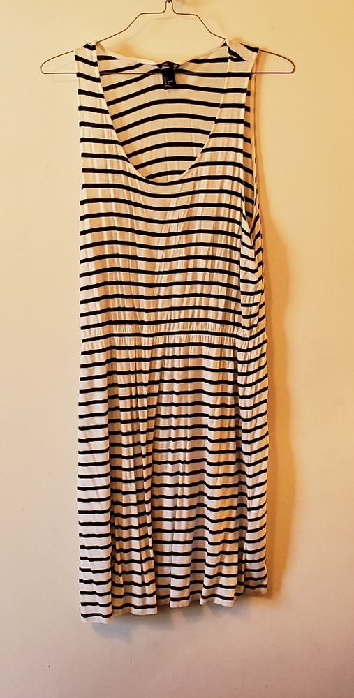 Striped sleeveless dress